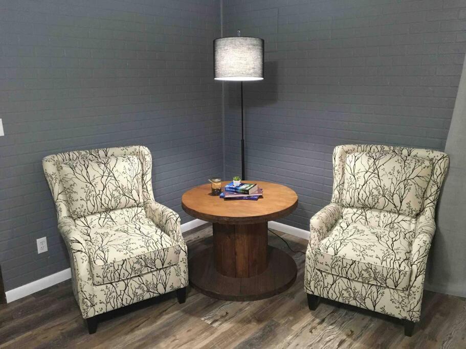 Villa Caddy Corner Has A Hot Tub Just Outside Of Town à French Lick Extérieur photo